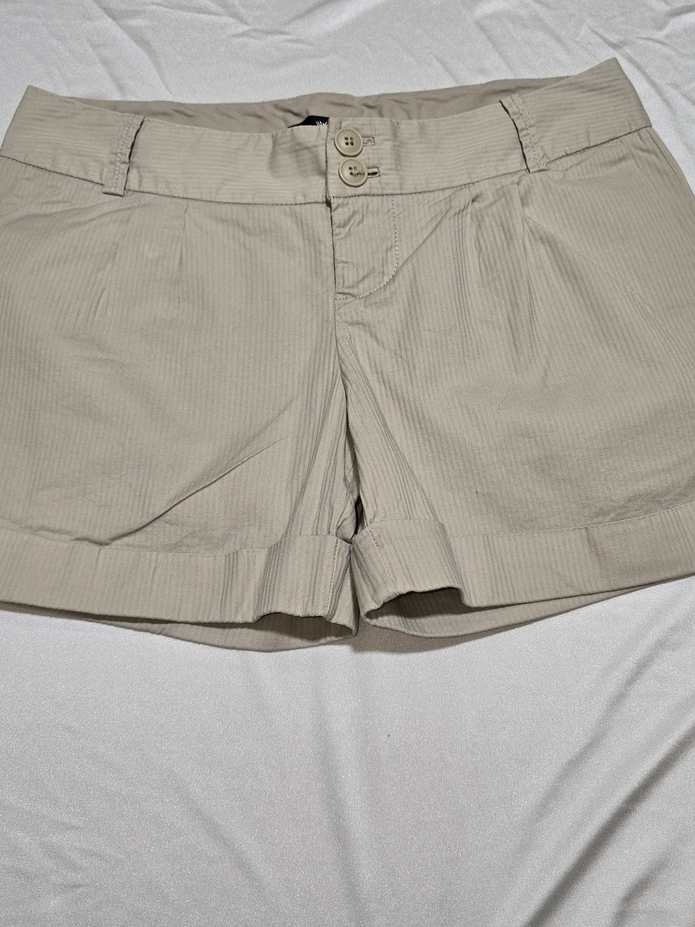 Mossimo Supply Co. Stretch Women's Shorts in Beige
